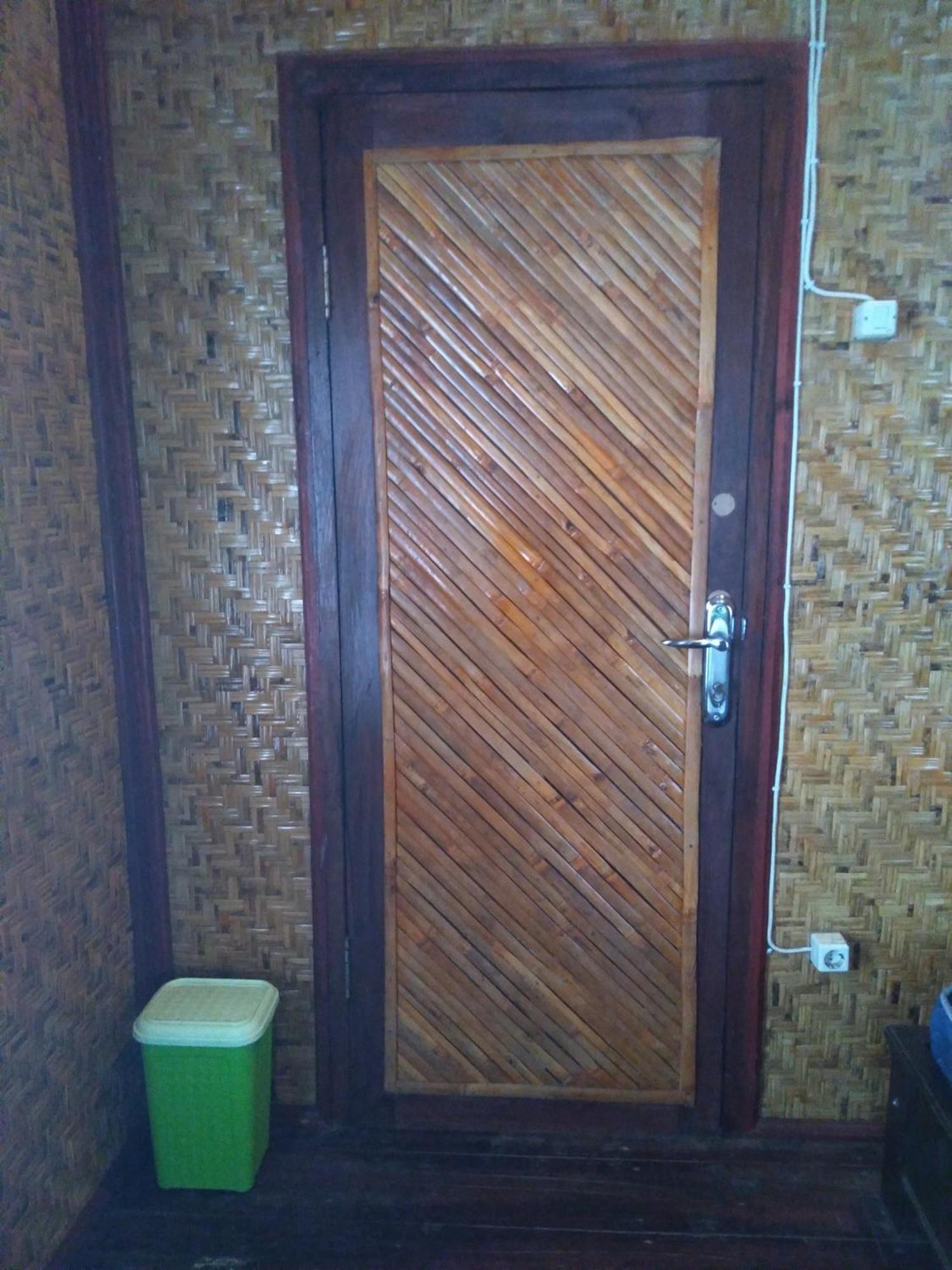 Hotel Lima Bintang à Gili Trawangan Chambre photo